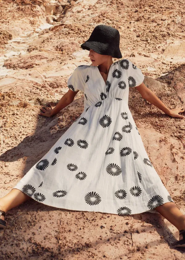 Hot ME+EM Cheesecloth Modern Daisy Print Midi Dress Cream/Black