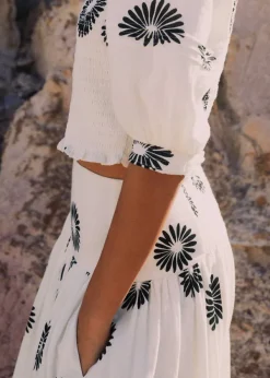 Clearance ME+EM Cheesecloth Modern Daisy Print Maxi Skirt Cream/Black