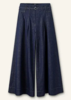 Hot ME+EM Goes-With-Everything Jean Rinse Wash
