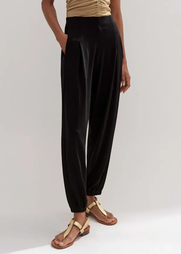 Clearance ME+EM Interlock Pleated Jogger Black