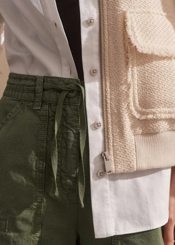 Hot ME+EM Oversized Patch Short + Tie Light Khaki