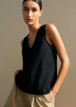 New ME+EM Slub V-Neck Swing Vest Black