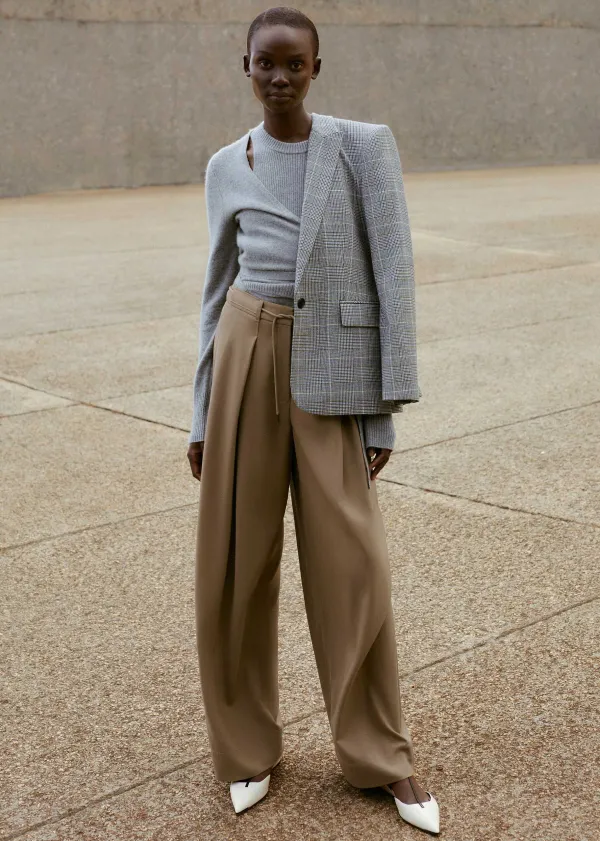 Online ME+EM Tailored Wide Tapered Trouser + Belt Taupe