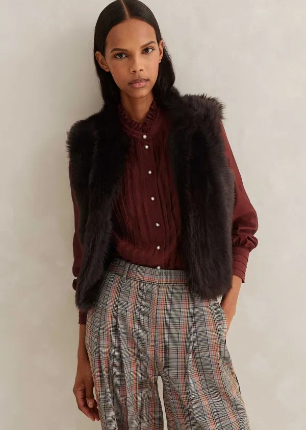 Best ME+EM Toscana Shearling Reversible Cropped Gilet Bitter Chocolate